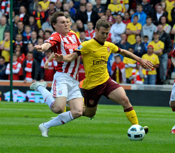 巴萨提前两 巴萨提前两